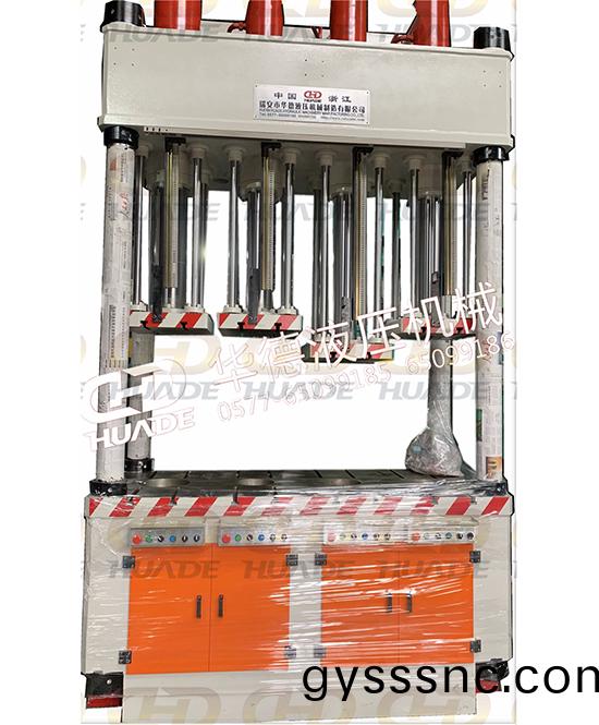 華悳液壓(ya)機械製(zhi)造(zao) 提(ti)供(gong)安全(quan)、便(bian)捷的液壓機(ji)設備及(ji)自(zi)動(dong)化設(she)備